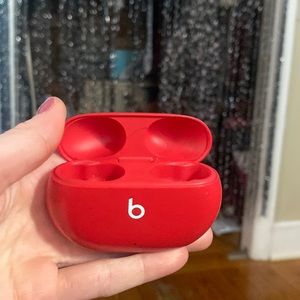 Beats studio buds case